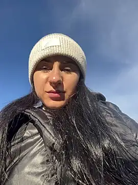 JenniferEdith online show from 12.17.24