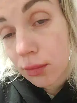 Linda Gregory online show from 03.03.25