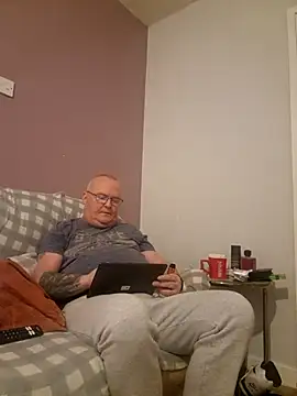 FriendlyDave online show from 02.16.25