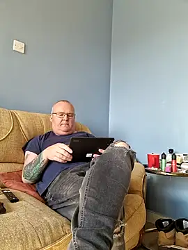 FriendlyDave online show from 03.16.25