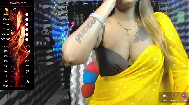 Hotty Navyaa online show from 01.20.25