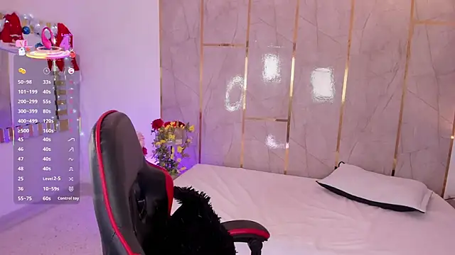 Jiggly   online show from 12.19.25