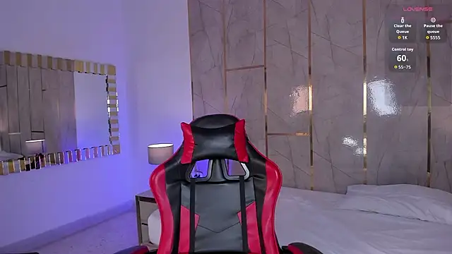 Jiggly   online show from 03.02.26