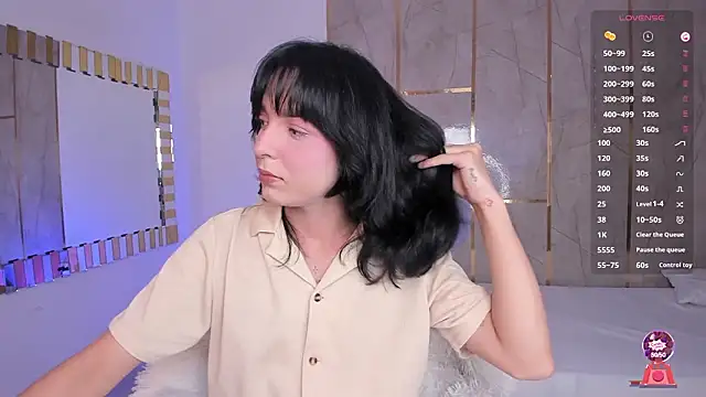 Jiggly   online show from 03.25.26