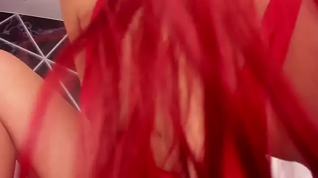  valeriiee  online show from 02.04.25