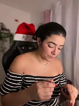Lia flowers online show from 12.27.24