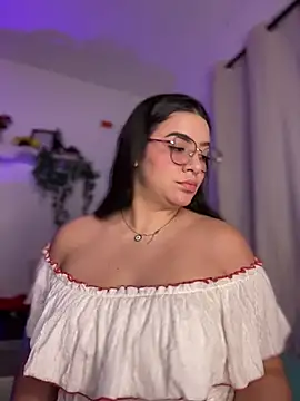 Lia flowers online show from 01.17.25