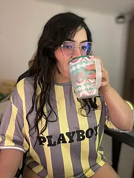 Lia flowers online show from 02.11.26