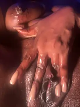 JuicyEve online show from 01.09.25