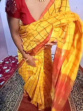 Mallu-Gayathri Arun online show from 01.22.25
