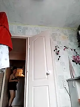 lindaledi2 online show from 03.15.25