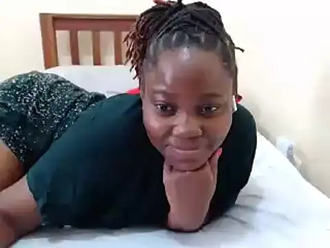 Snapshot of traper_1 chatting on 02.24.25 traper 1 online show from 02.24.25