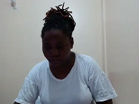 Snapshot of traper_1 chatting on 03.20.25 traper 1 online show from 03.20.25