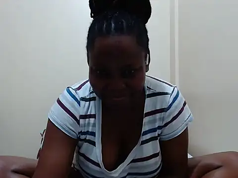 Snapshot of traper_1 chatting on 09.12.25 traper 1 online show from 09.12.25