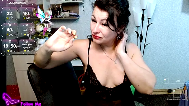 BeatriksS online show from 11.18.25