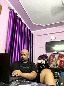 Dick 6inches online show from 10.15.25