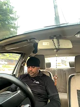 Dick 6inches online show from 10.27.25