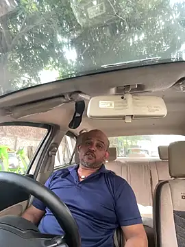 Dick 6inches online show from 11.02.25