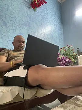 Snapshot of Dick_6inches chatting on 02.26.26 Dick 6inches online show from 02.26.26