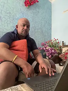 Snapshot of Dick_6inches chatting on 03.06.26 Dick 6inches online show from 03.06.26