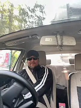 Snapshot of Dick_6inches chatting on 03.27.26 Dick 6inches online show from 03.27.26