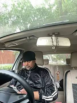 Snapshot of Dick_6inches chatting on 04.03.26 Dick 6inches online show from 04.03.26