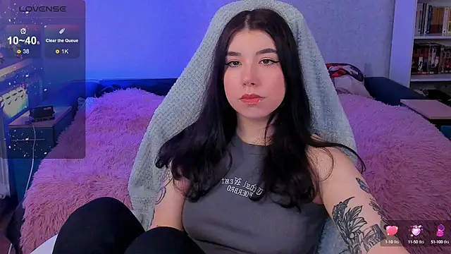 kellyharris online show from 12.16.24