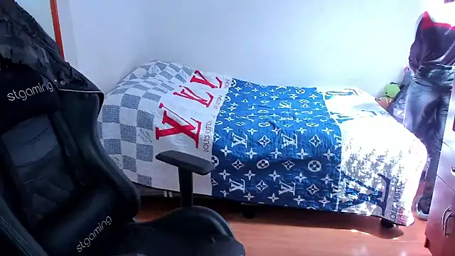 Tommy Bred online show from 10.11.25