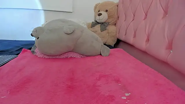  ashley doll online show from 01.14.25