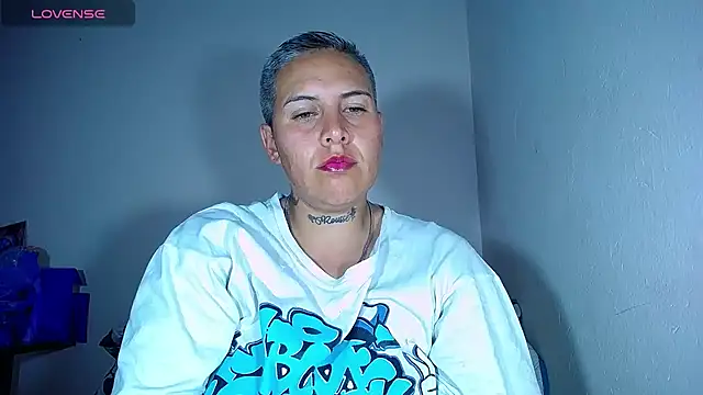 Yessi rousse online show from 02.12.25