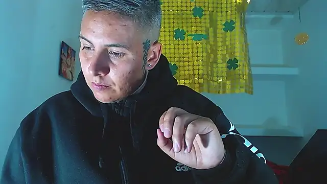 Yessi rousse online show from 03.18.25