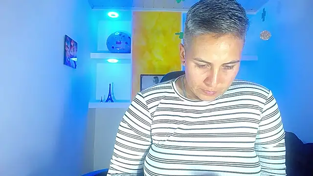 Yessi rousse online show from 03.22.25