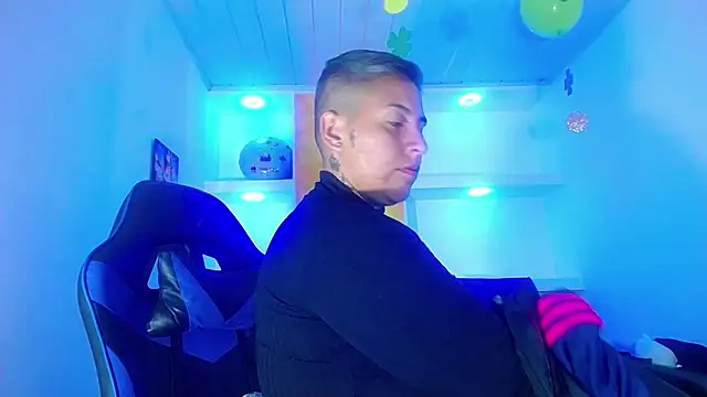 Yessi rousse online show from 03.22.25