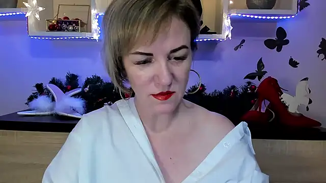 feliziaDesire online show from 12.16.24