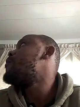 TheTwist online show from 02.20.25