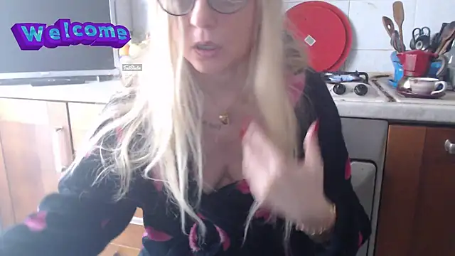 martachatte online show from 02.27.25