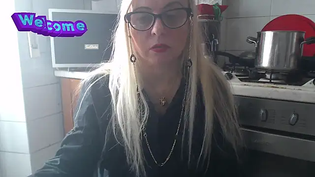 martachatte online show from 02.28.25