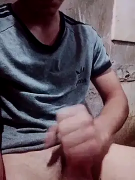 Snapshot of Uriel1615 chatting on 09.25.25 Uriel1615 online show from 09.25.25