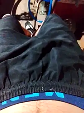 Snapshot of Uriel1615 chatting on 03.20.26 Uriel1615 online show from 03.20.26