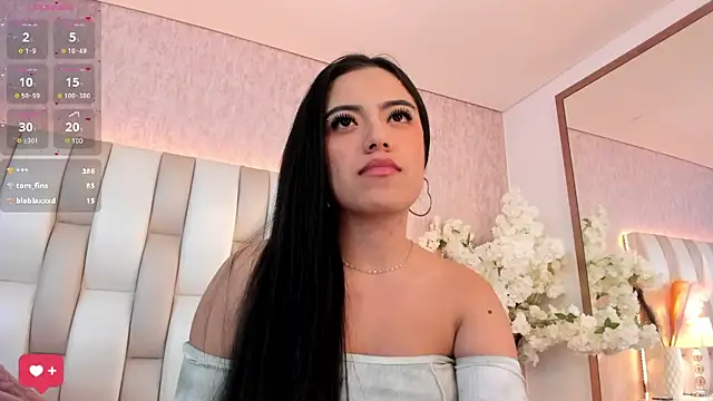 Snapshot of Rebeca_jones chatting on 01.17.25 Rebeca jones online show from 01.17.25
