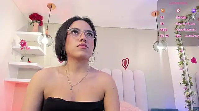 Snapshot of Rebeca_jones chatting on 02.25.25 Rebeca jones online show from 02.25.25