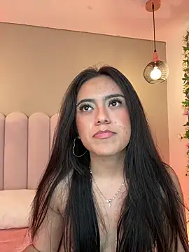 Snapshot of Rebeca_jones chatting on 02.26.25 Rebeca jones online show from 02.26.25