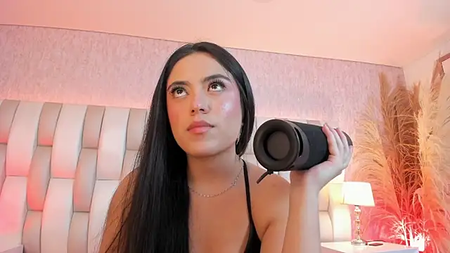 Rebeca jones online show from 02.02.26