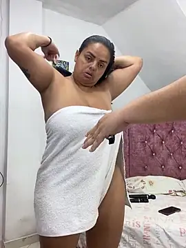 Snapshot of Rossestoner chatting on 10.22.25 Rossestoner online show from 10.22.25