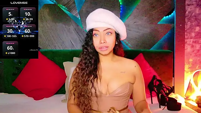 ElyaQuinn online show from 11.27.25