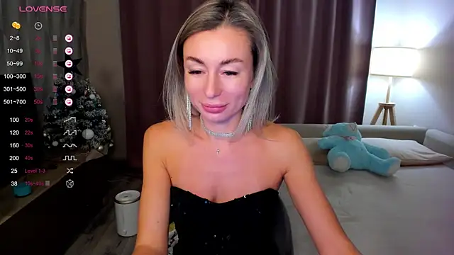 DannaEvan online show from 12.24.24