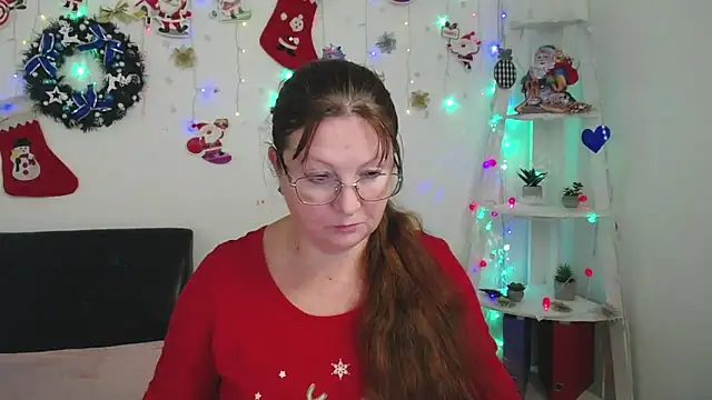 VanessaHotts online show from 12.27.24