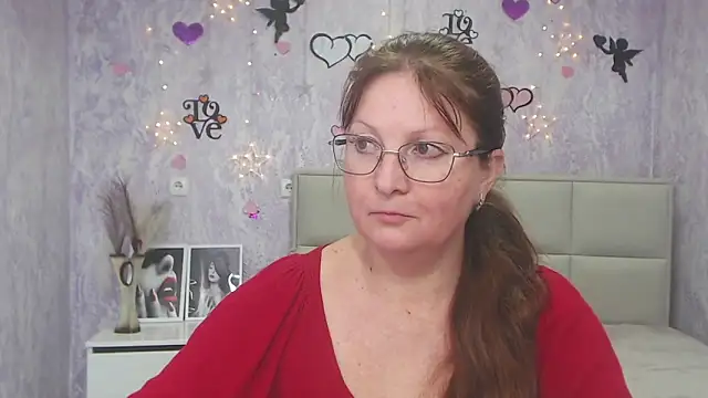 VanessaHotts online show from 03.05.25