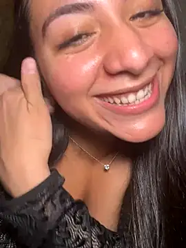 Snapshot of BustiBunny69 chatting on 10.11.25 BustiBunny69 online show from 10.11.25