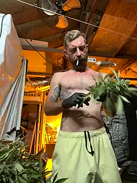 mandjpuff2 online show from 09.25.25